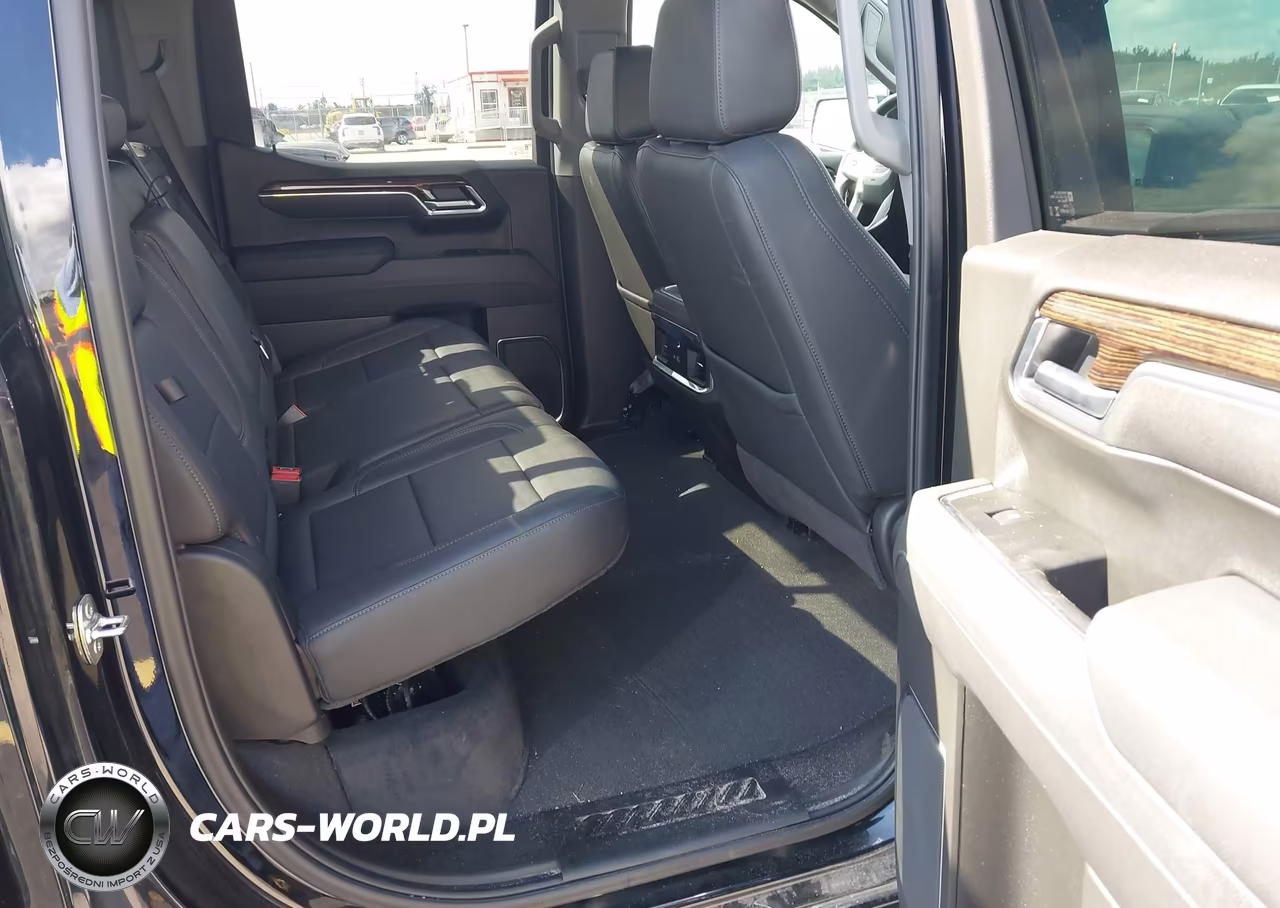 2025 GMC Sierra 1500 4Wd Short Box Elevation With 3Sb VIN:3GTUUCE8XSG338591 - 8