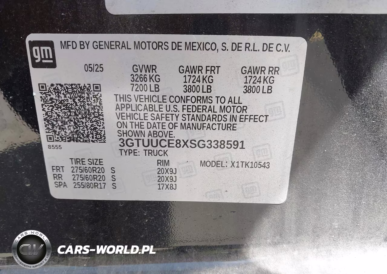 2025 GMC Sierra 1500 4Wd Short Box Elevation With 3Sb VIN:3GTUUCE8XSG338591 - 9