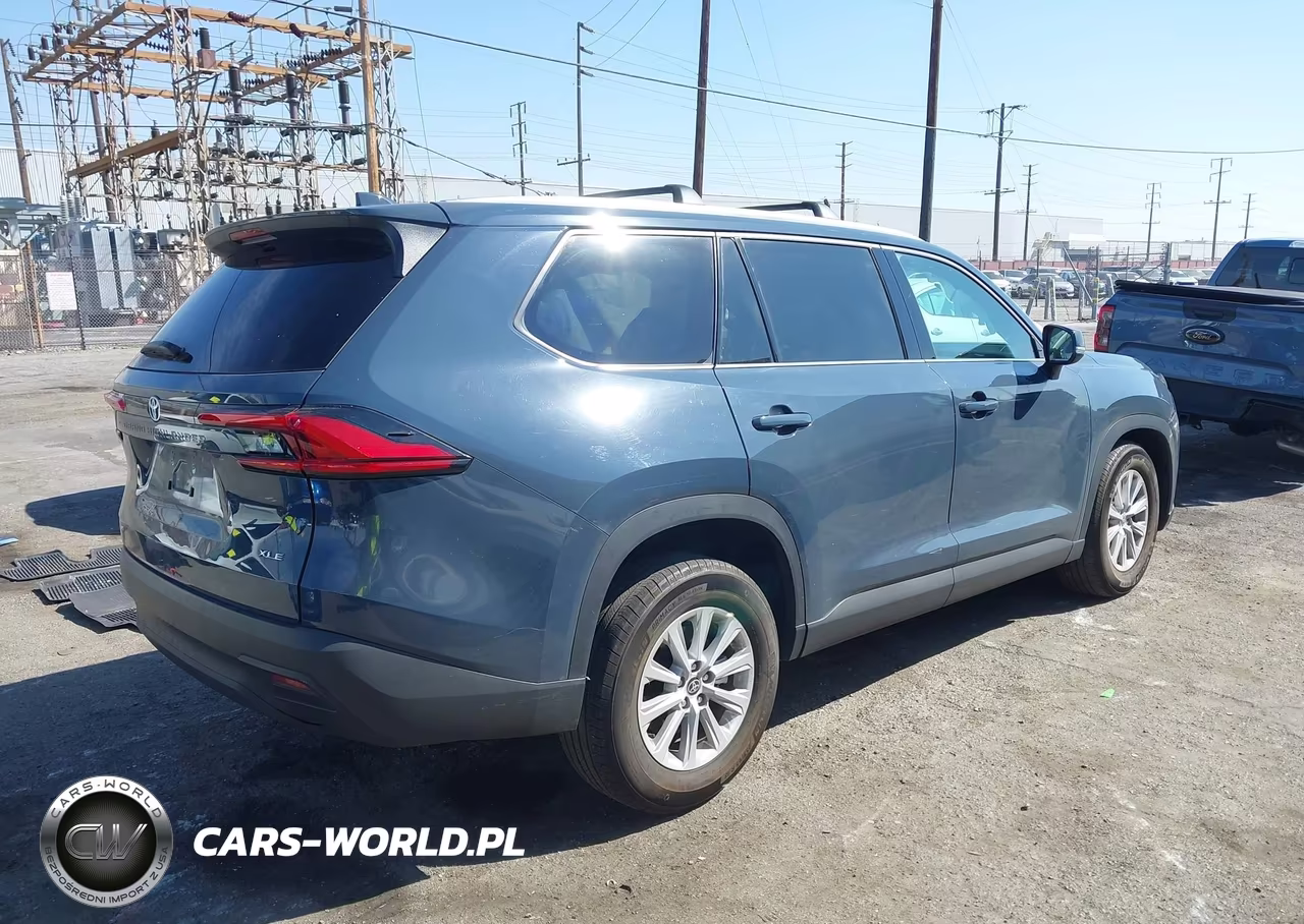 2024 Toyota Grand Highlander Xle VIN:5TDAAAA59RS015950 - 4
