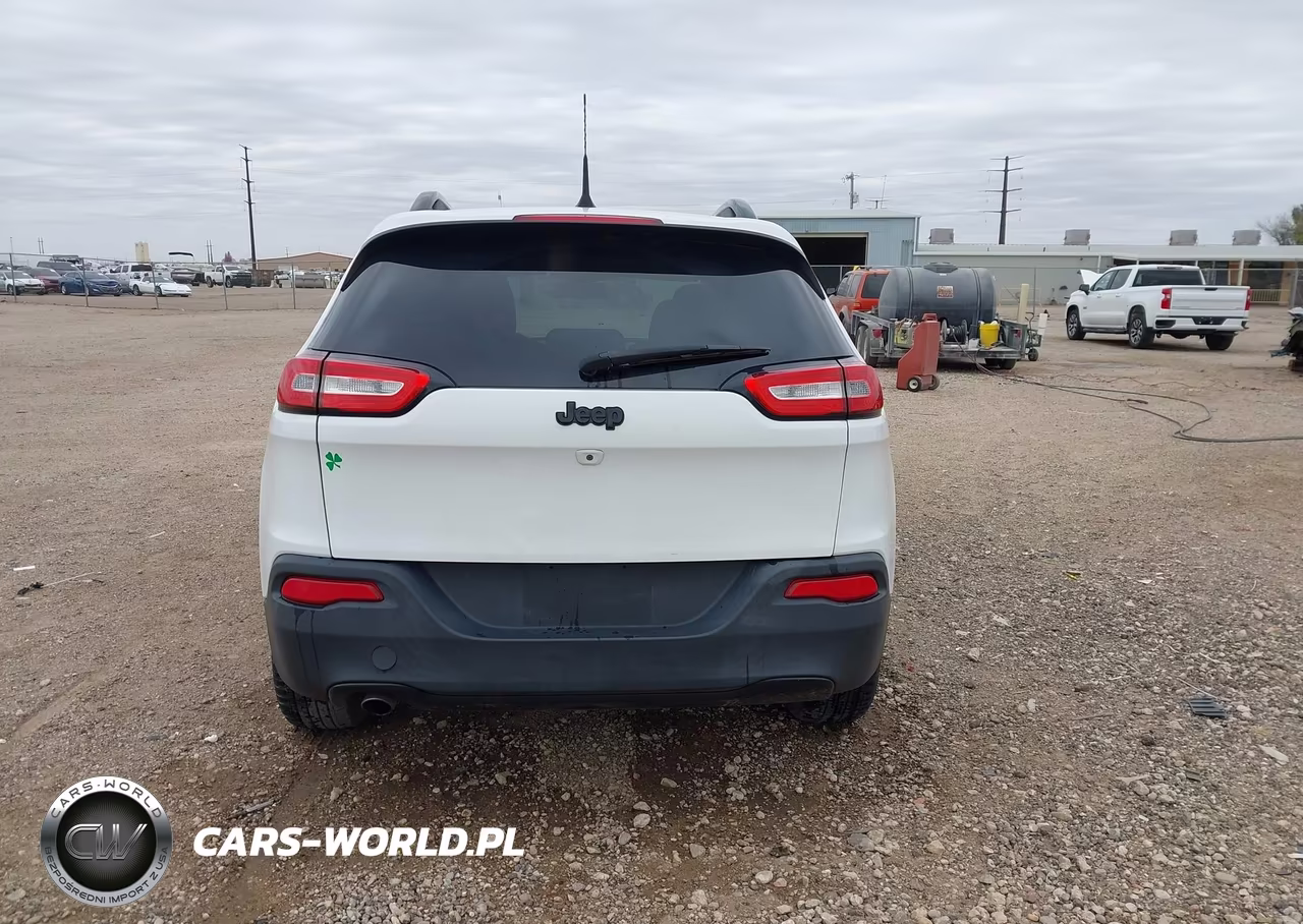 2018 Jeep Cherokee Latitude Fwd VIN:1C4PJLCB3JD542360 - 17