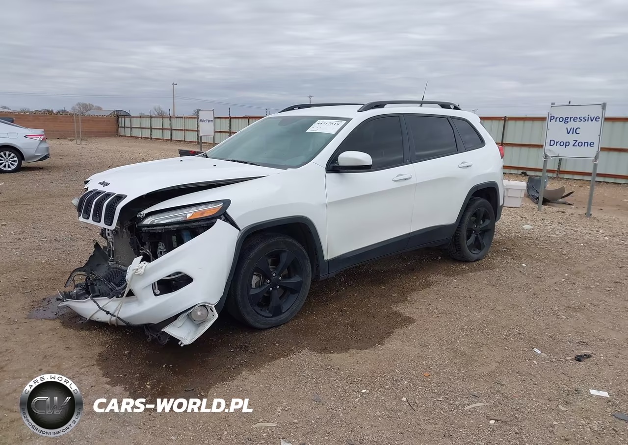 2018 Jeep Cherokee Latitude Fwd VIN:1C4PJLCB3JD542360 - 2