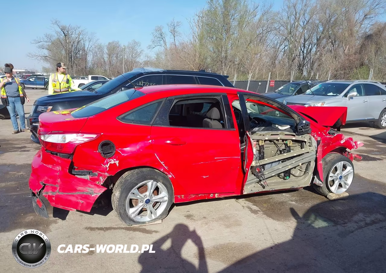 2014 Ford Focus Se VIN:1FADP3F26EL360585 - 14