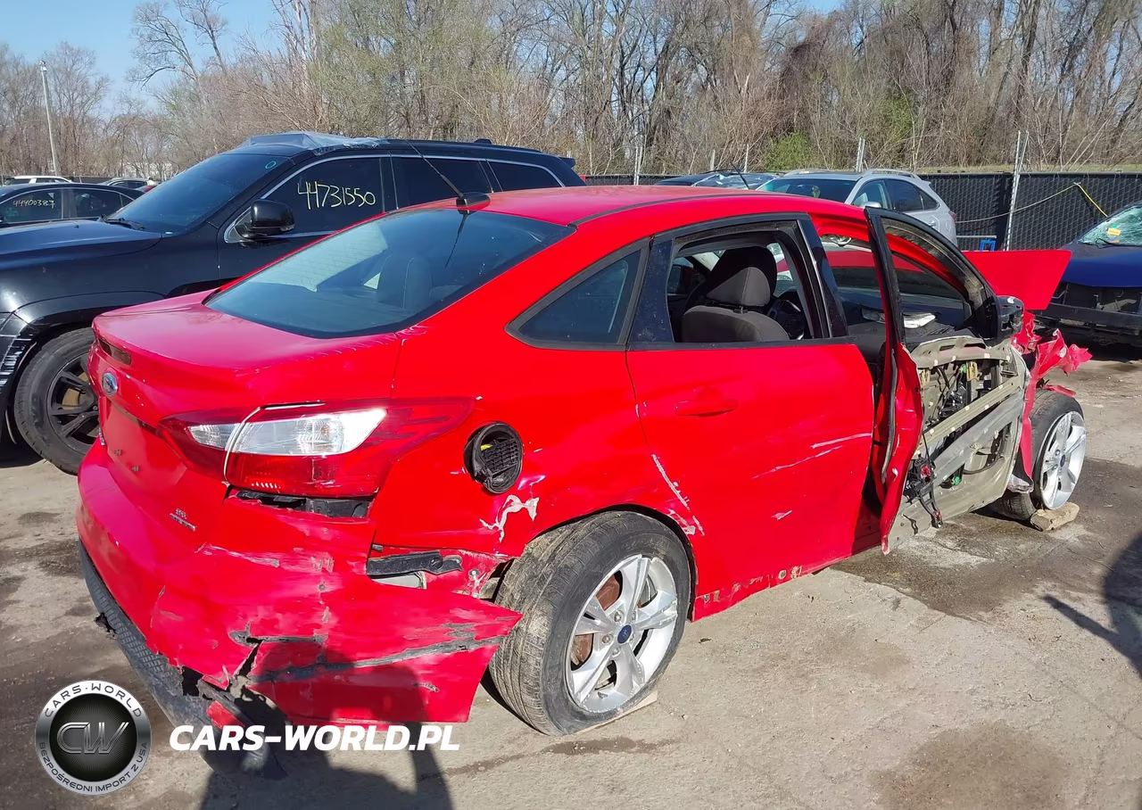 2014 Ford Focus Se VIN:1FADP3F26EL360585 - 19
