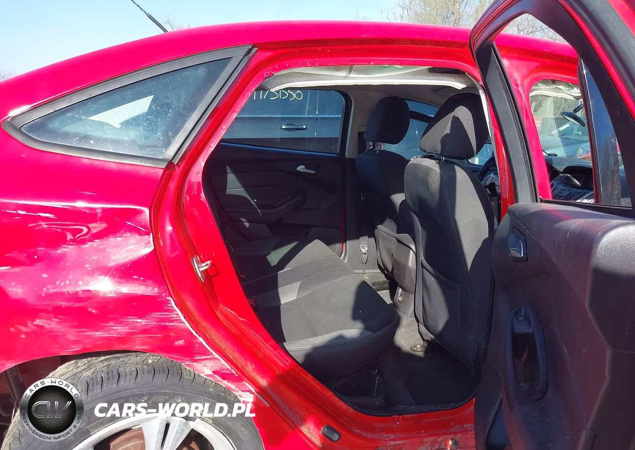 2014 Ford Focus Se VIN:1FADP3F26EL360585 - 8