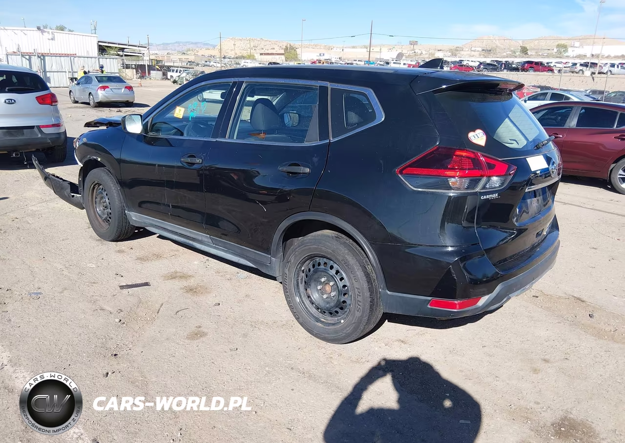 2018 Nissan Rogue S VIN:KNMAT2MT2JP556041 - 3
