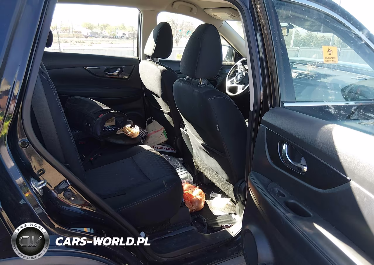 2018 Nissan Rogue S VIN:KNMAT2MT2JP556041 - 8