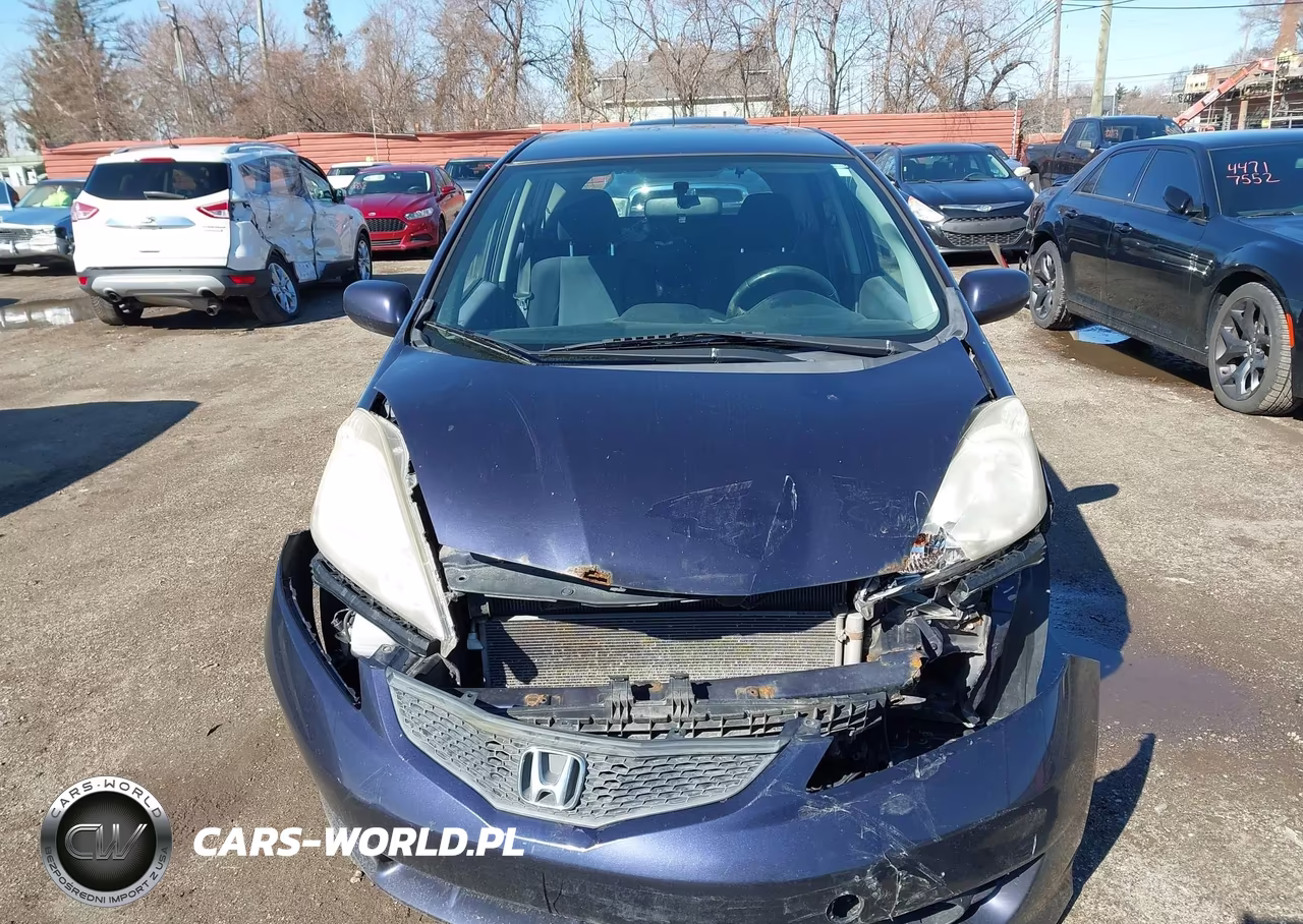 2009 Honda Fit Sport VIN:JHMGE88479S030425 - 12