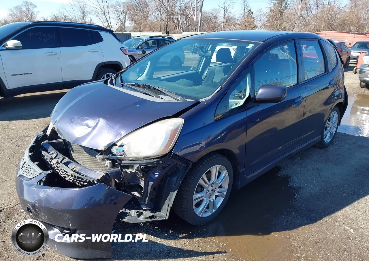 2009 Honda Fit Sport VIN:JHMGE88479S030425 - 2