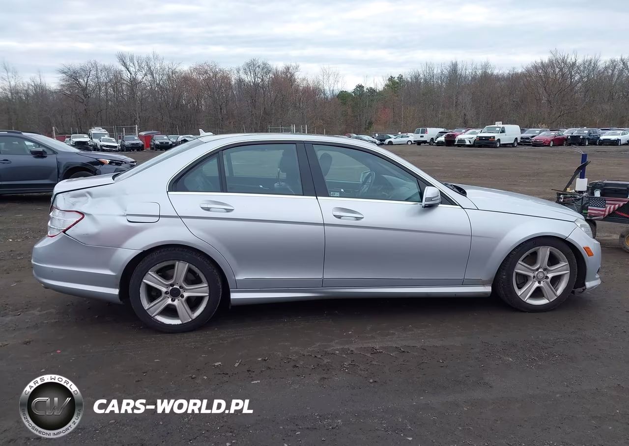 2010 Mercedes-Benz C 300 Sport 4Matic VIN:WDDGF8BB6AR131544 - 13