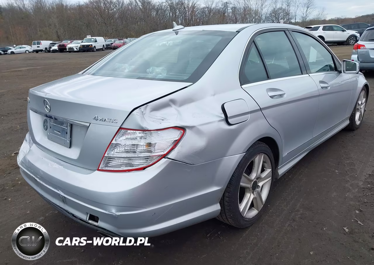 2010 Mercedes-Benz C 300 Sport 4Matic VIN:WDDGF8BB6AR131544 - 17