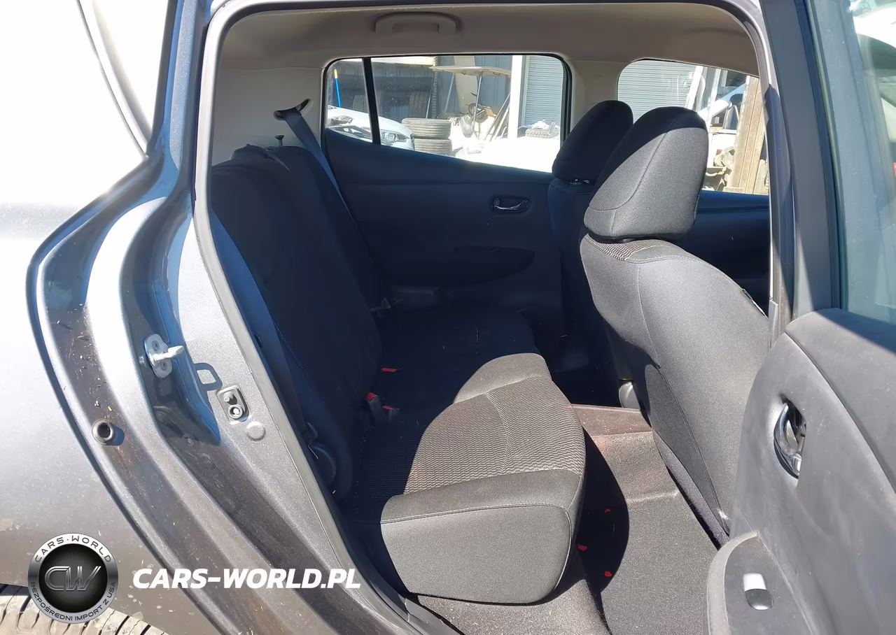 2017 Nissan Leaf S VIN:1N4BZ0CP9HC305133 - 8