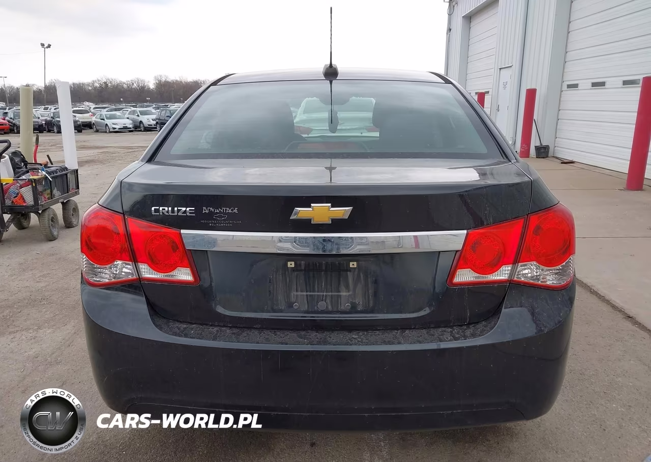 2015 Chevrolet Cruze Ls Auto VIN:1G1PA5SH8F7133920 - 16
