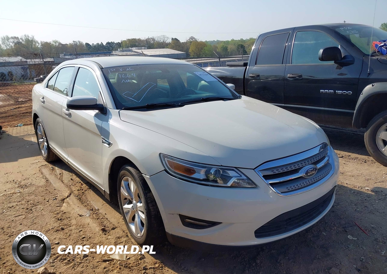 2010 Ford Taurus Sel
