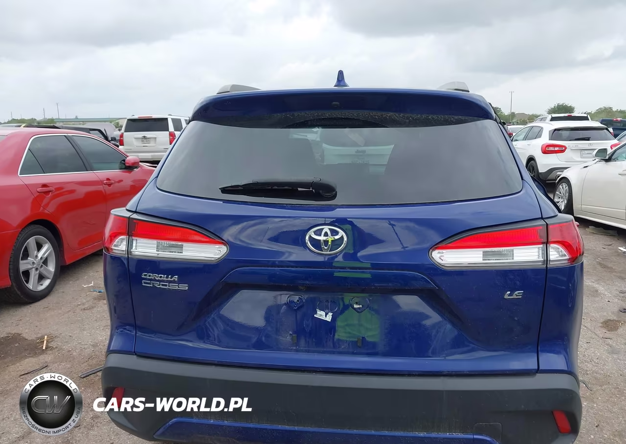 2022 Toyota Corolla Cross Le VIN:7MUCAAAG9NV018437 - 16
