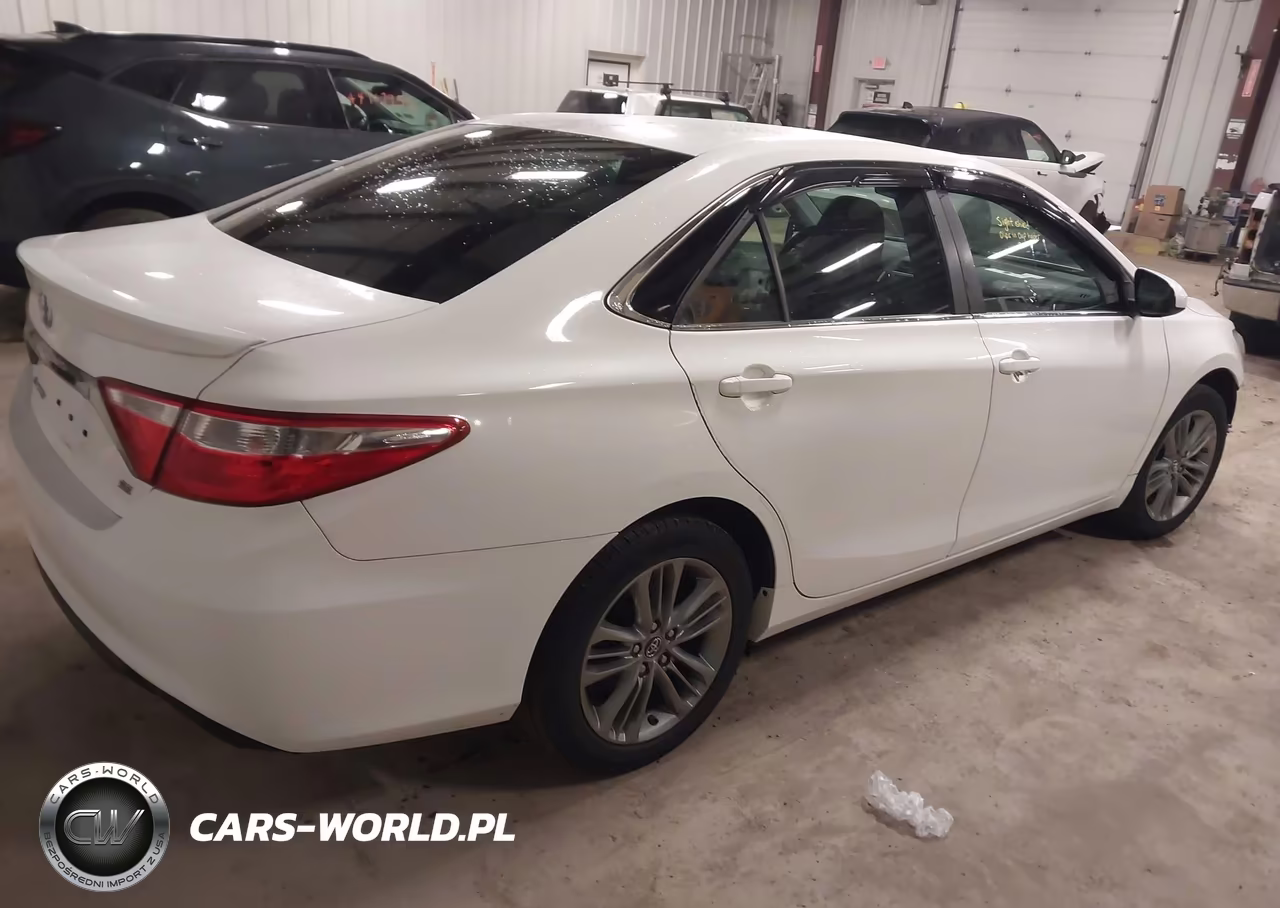 2017 Toyota Camry Se VIN:4T1BF1FK0HU417530 - 4
