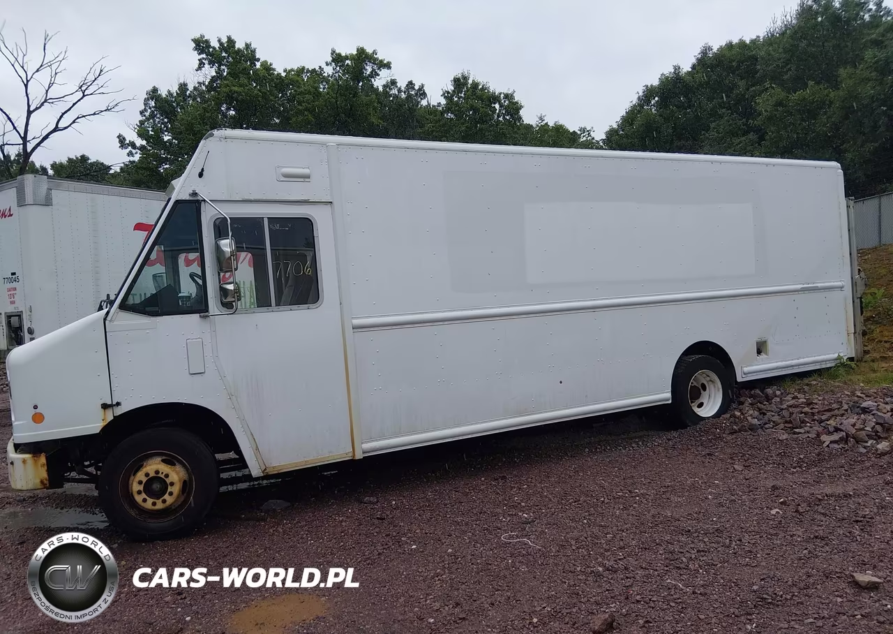 2015 Ford F-59 Commercial Stripped VIN:1F66F5KY5F0A04341 - 14