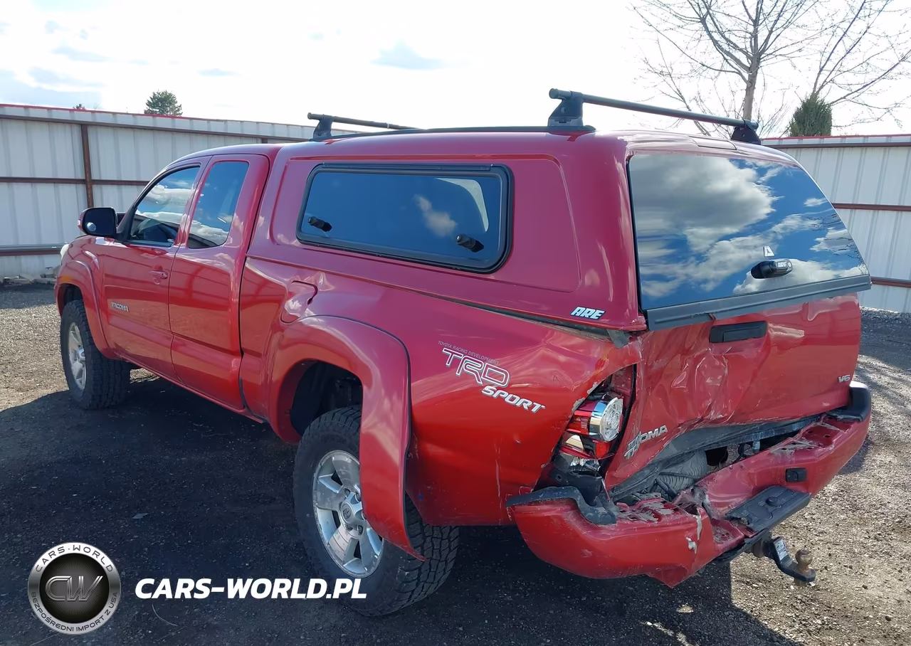 2012 Toyota Tacoma Base V6 VIN:5TFUU4EN0CX024585 - 3