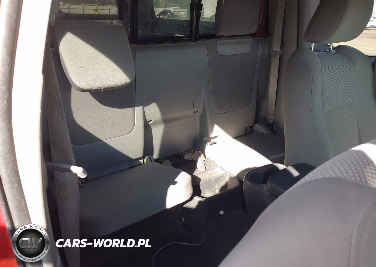 2012 Toyota Tacoma Base V6 VIN:5TFUU4EN0CX024585 - 8