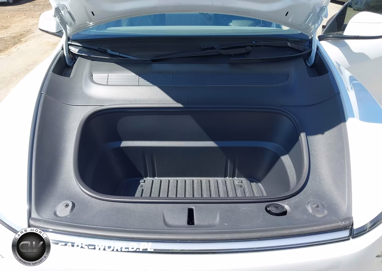 2026 Tesla Model Y Premium Rear-Wheel Drive-Standard Rear-Wheel Drive VIN:7SAYGDED9TF395256 - 10