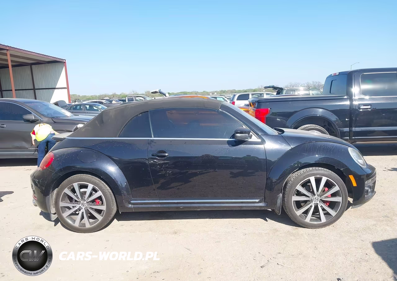 2014 Volkswagen Beetle 2.0T R-Line VIN:3VW7S7AT0EM805959 - 13