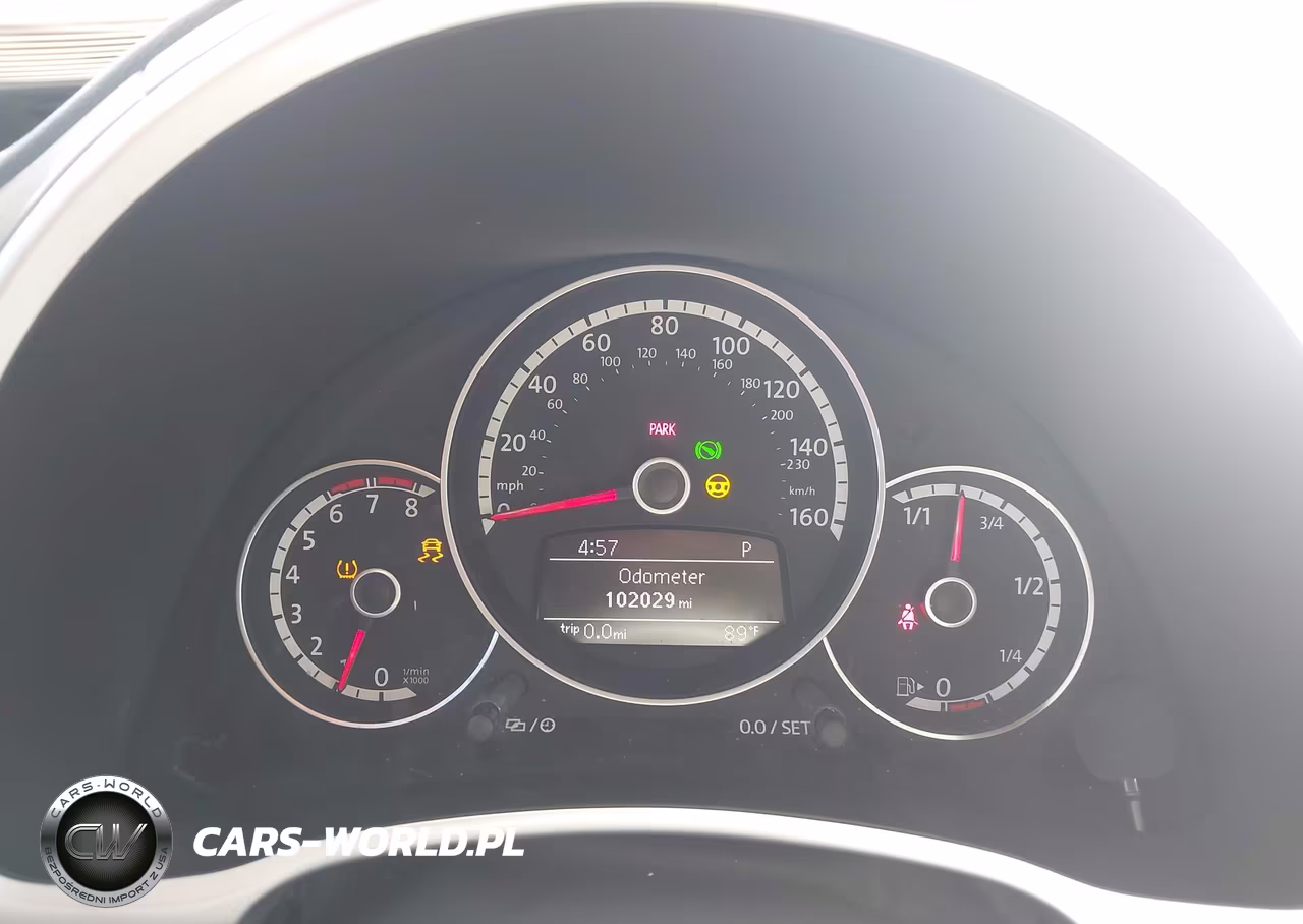 2014 Volkswagen Beetle 2.0T R-Line VIN:3VW7S7AT0EM805959 - 7