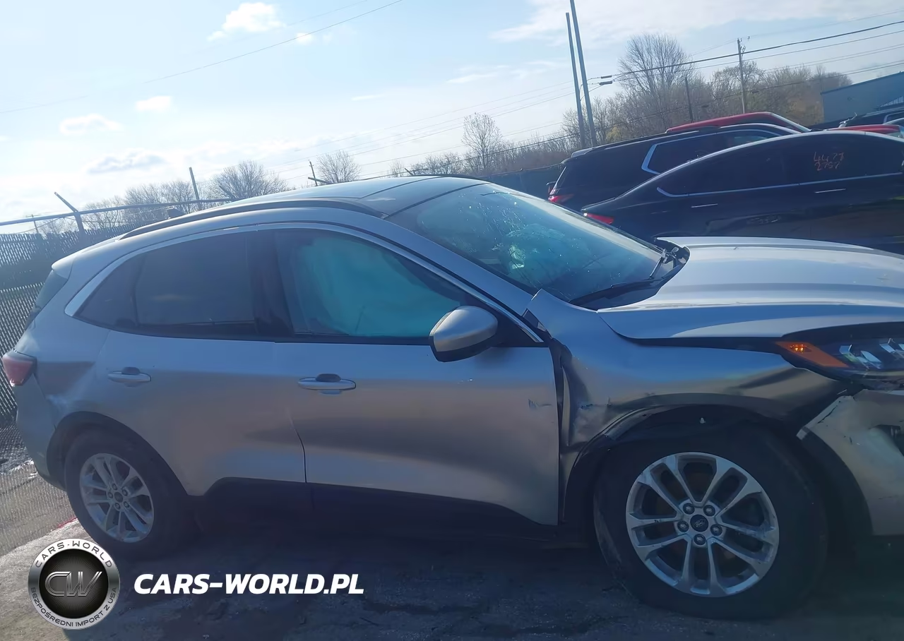 2020 Ford Escape Se VIN:1FMCU0G6XLUB31778 - 13