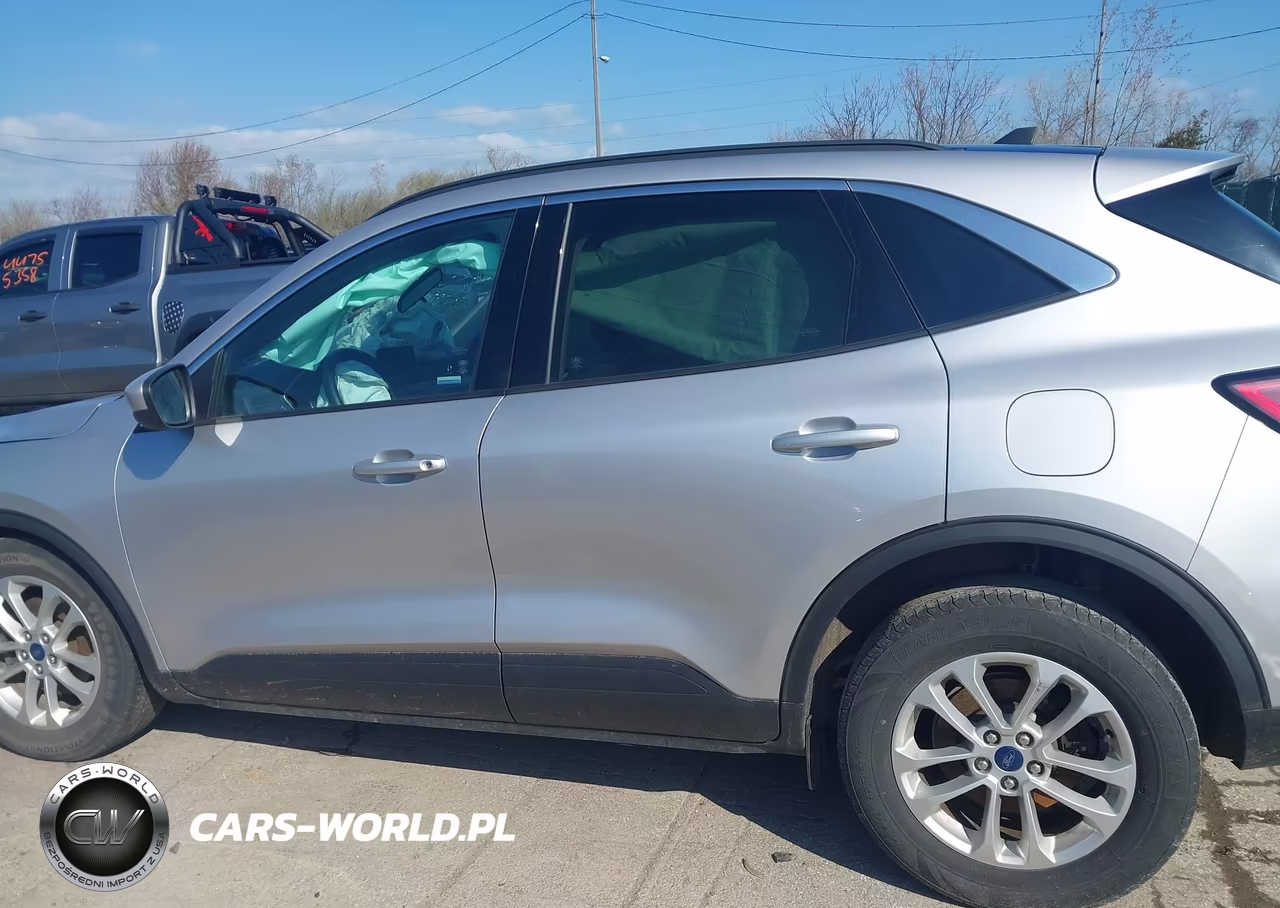 2020 Ford Escape Se VIN:1FMCU0G6XLUB31778 - 14