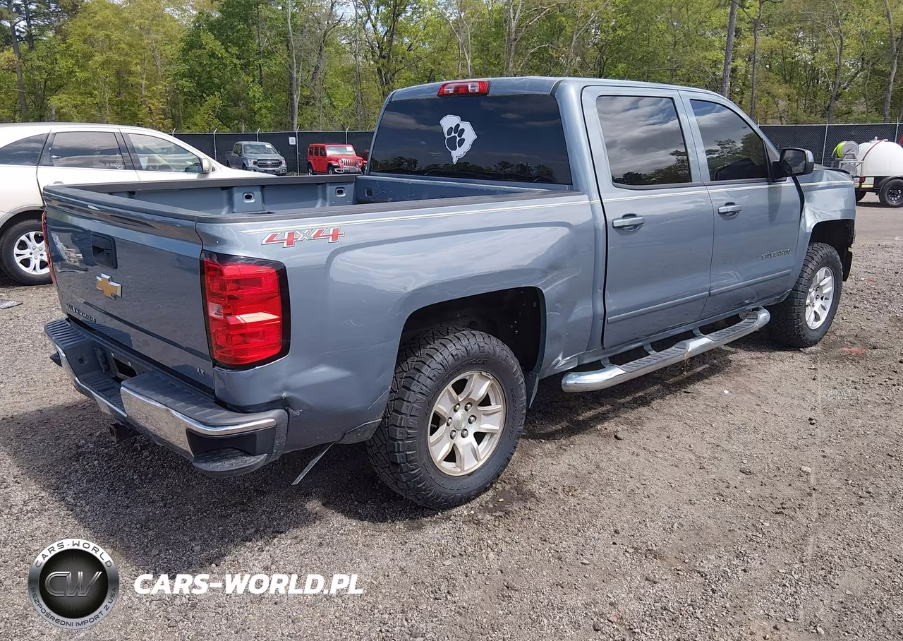 2015 Chevrolet Silverado 1500 1Lt VIN:3GCUKRECXFG425152 - 4