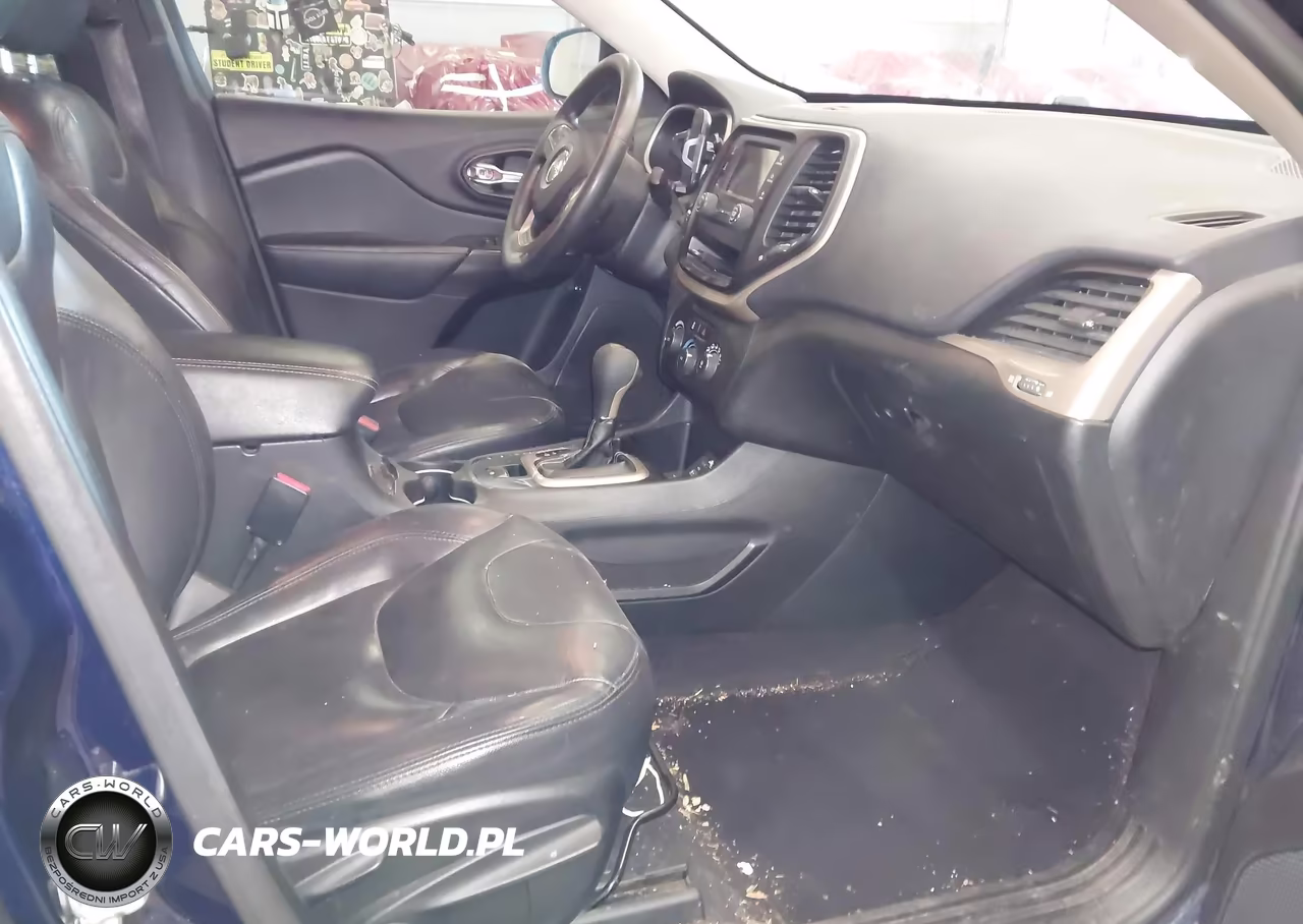 2016 Jeep Cherokee Sport VIN:1C4PJLAB3GW135526 - 5