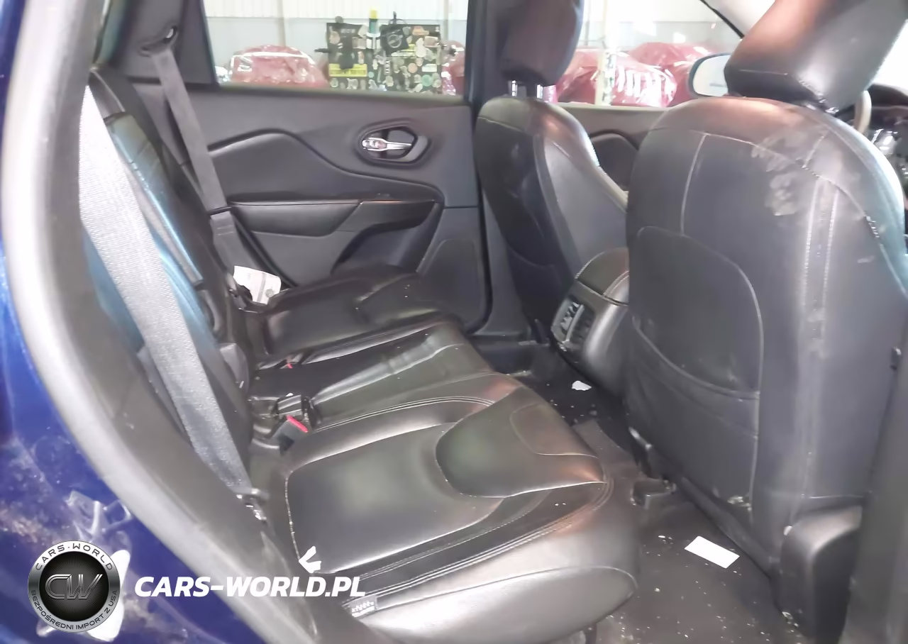 2016 Jeep Cherokee Sport VIN:1C4PJLAB3GW135526 - 8