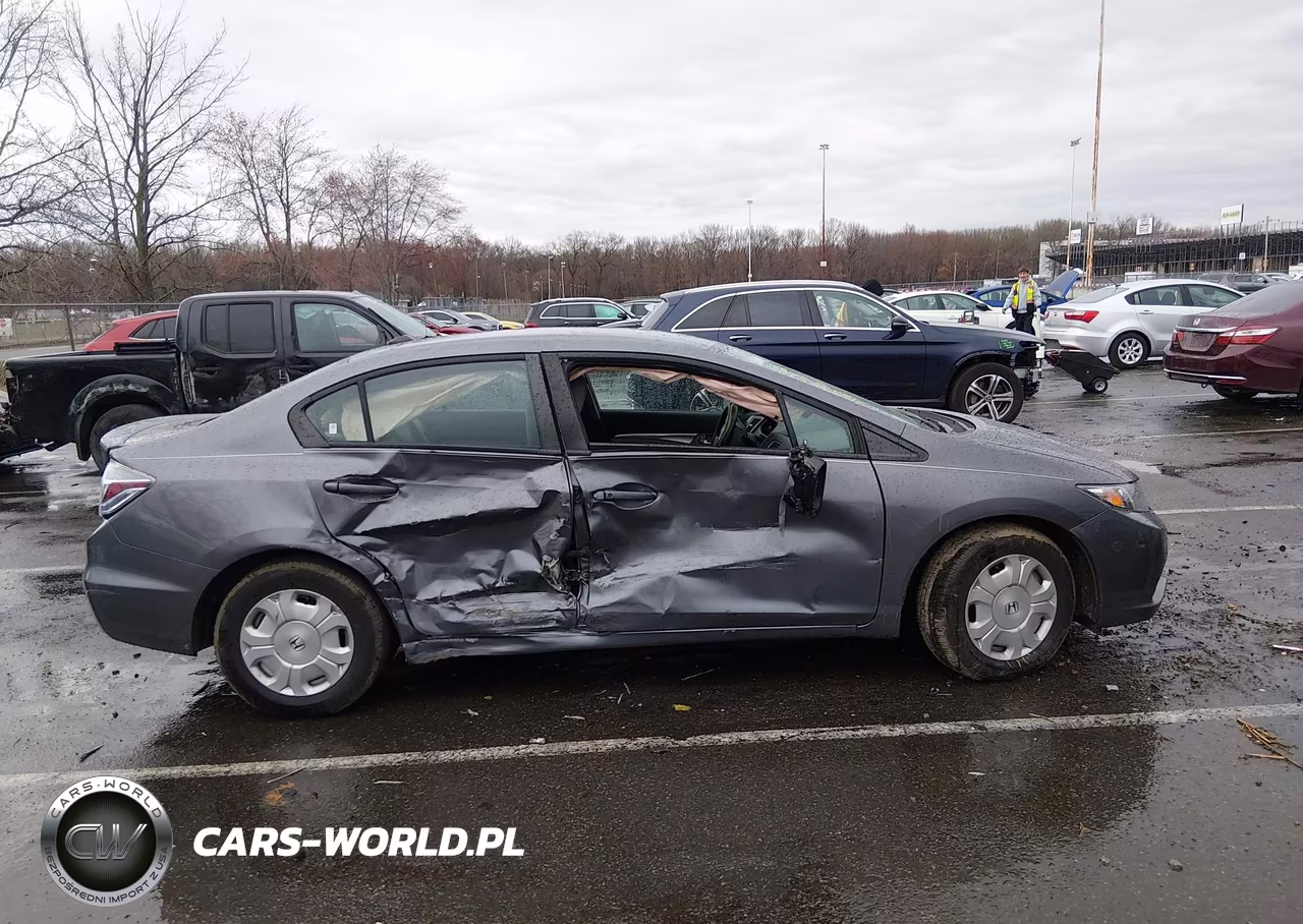 2015 Honda Civic Hybrid VIN:19XFB4F23FE200925 - 13