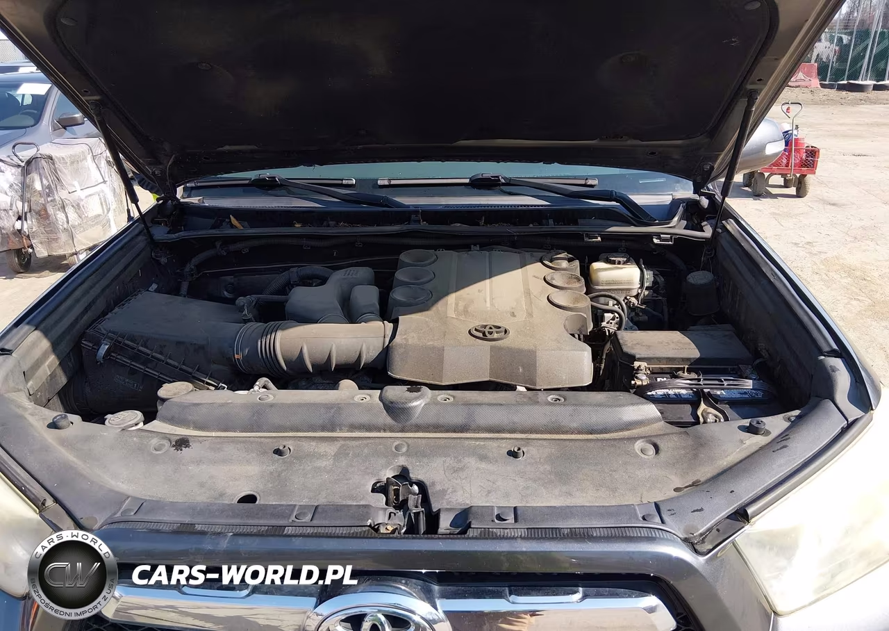 2011 Toyota 4Runner Limited V6 VIN:JTEBU5JR1B5060975 - 10