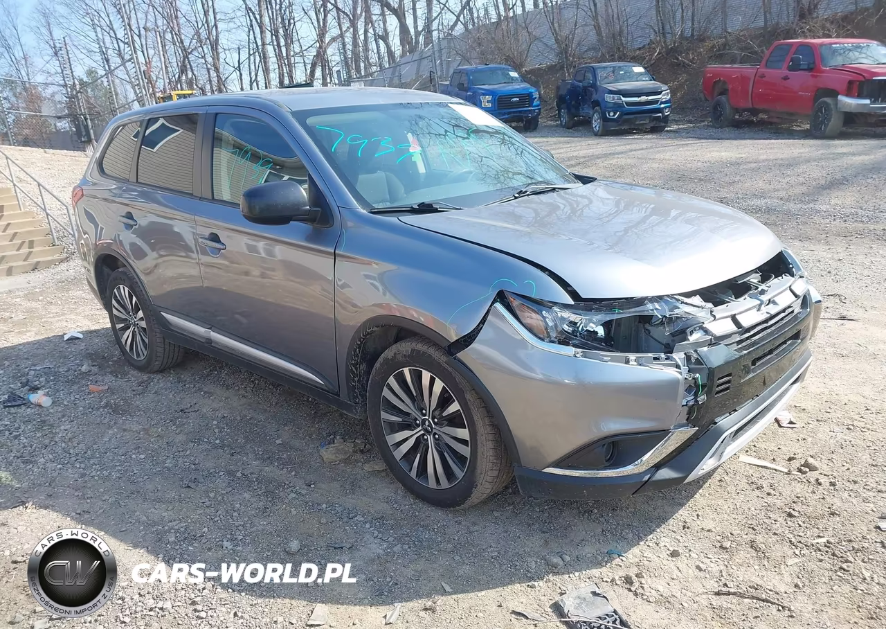 2019 Mitsubishi Outlander Es