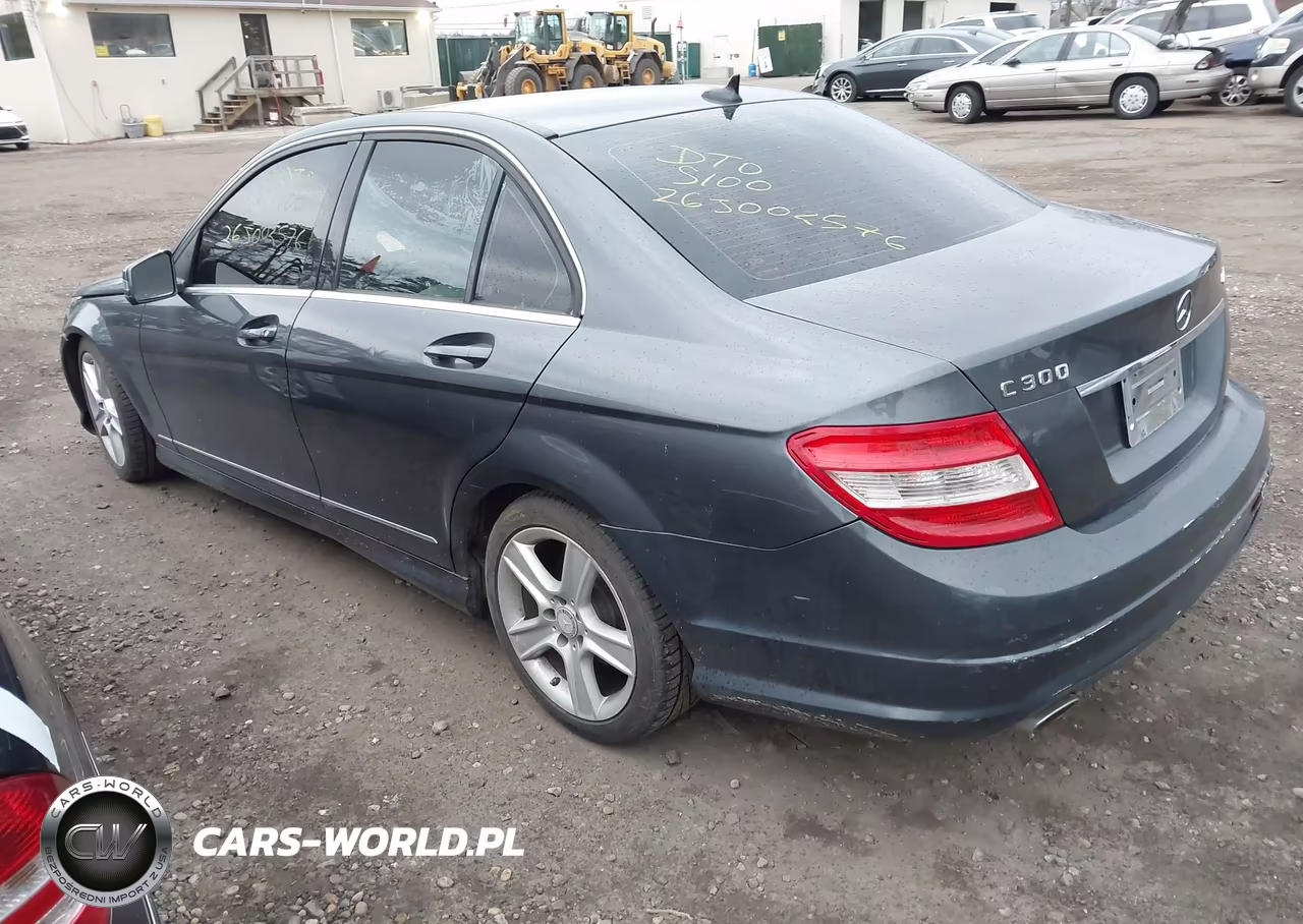 2011 Mercedes-Benz C 300 Luxury 4Matic-Sport 4Matic VIN:WDDGF8BB4BF527569 - 3