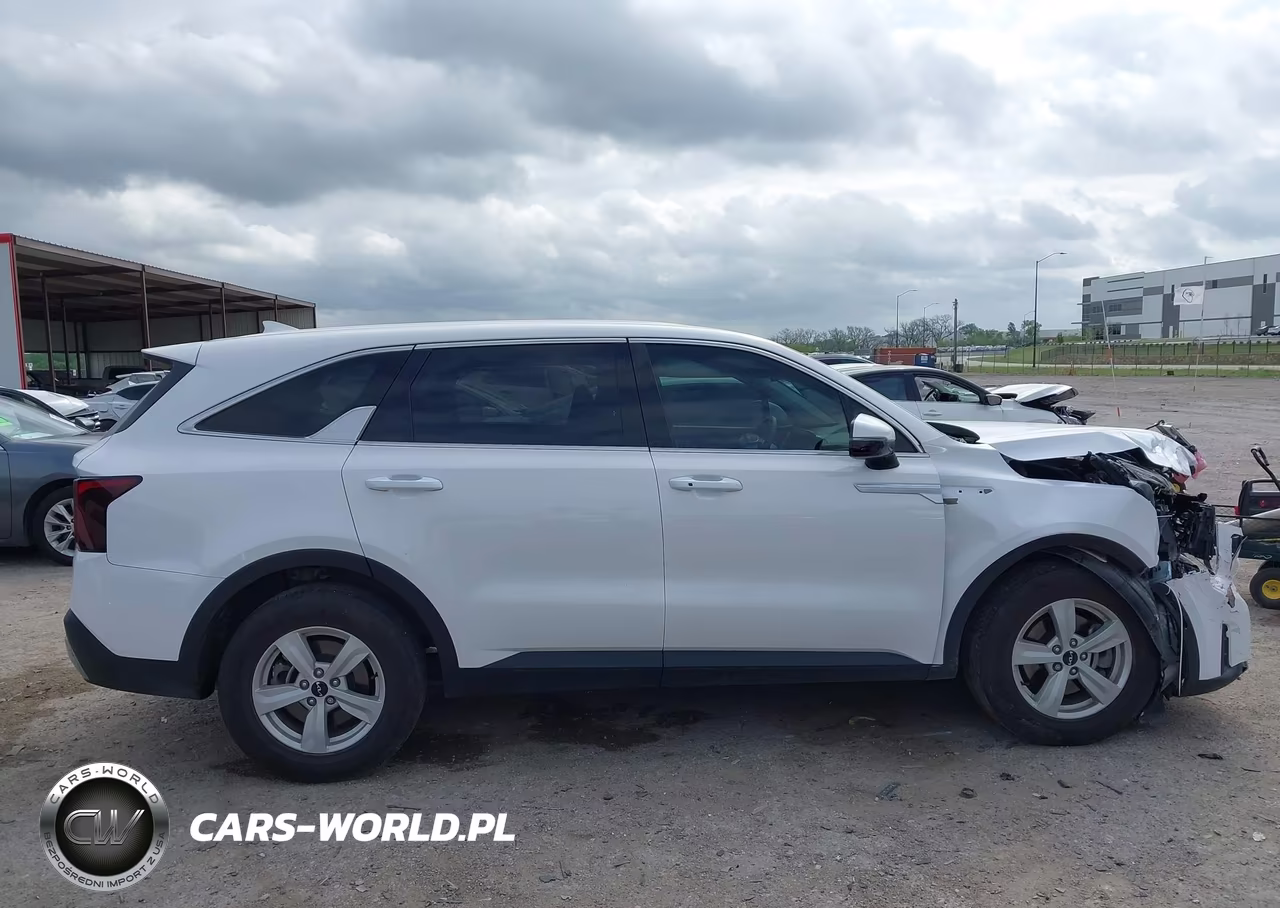 2025 Kia Sorento Lx VIN:5XYRG4JC2SG364114 - 13