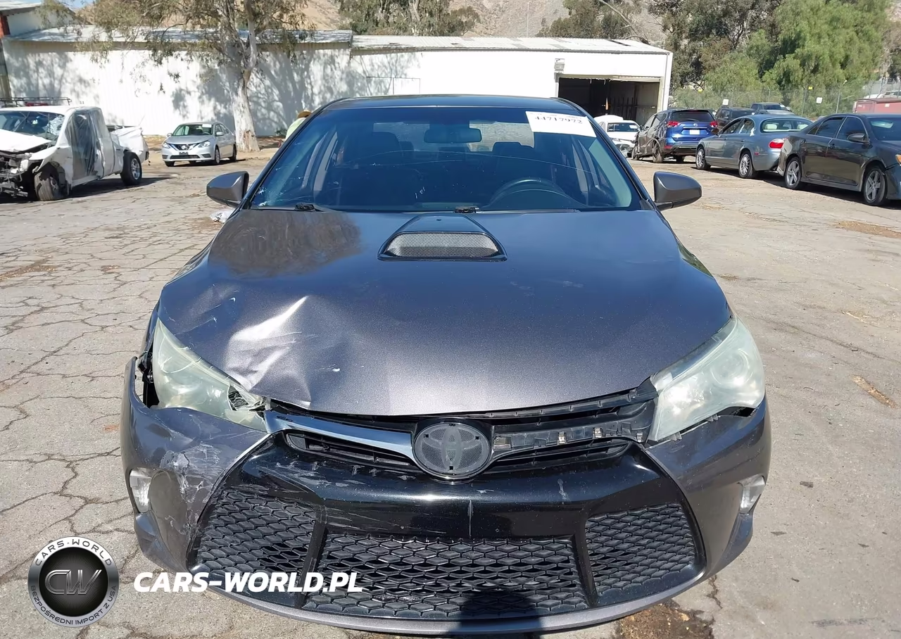 2016 Toyota Camry Se VIN:4T1BF1FK6GU161487 - 12