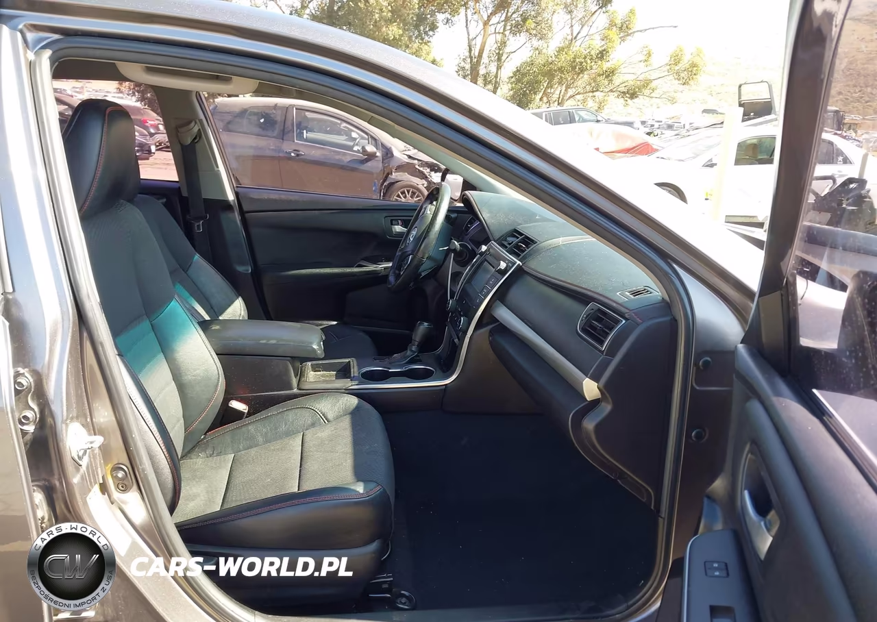 2016 Toyota Camry Se VIN:4T1BF1FK6GU161487 - 5