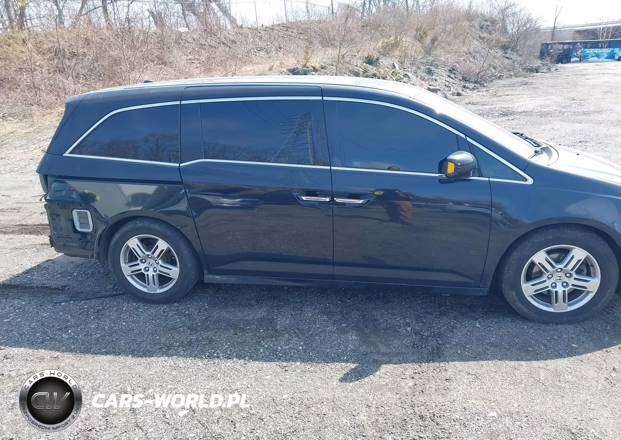 2012 Honda Odyssey Touring-Touring Elite VIN:5FNRL5H93CB008663 - 14