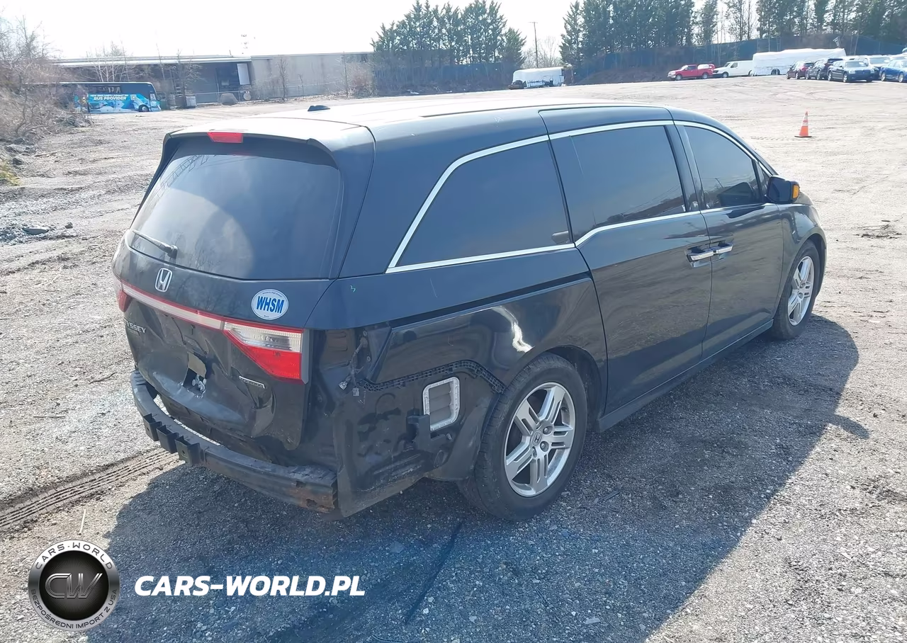 2012 Honda Odyssey Touring-Touring Elite VIN:5FNRL5H93CB008663 - 4