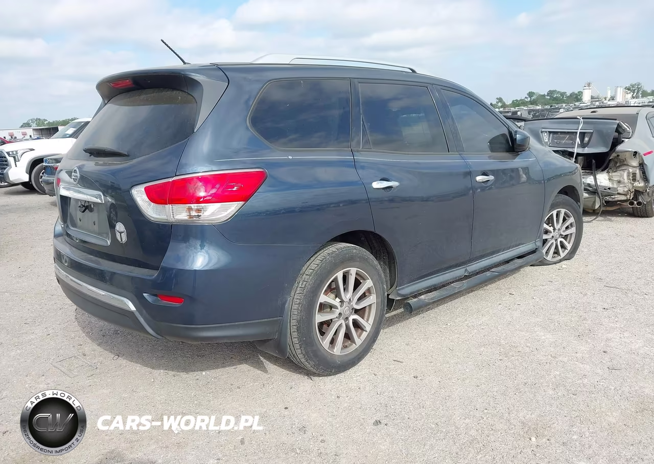 2015 Nissan Pathfinder S VIN:5N1AR2MN7FC682860 - 4