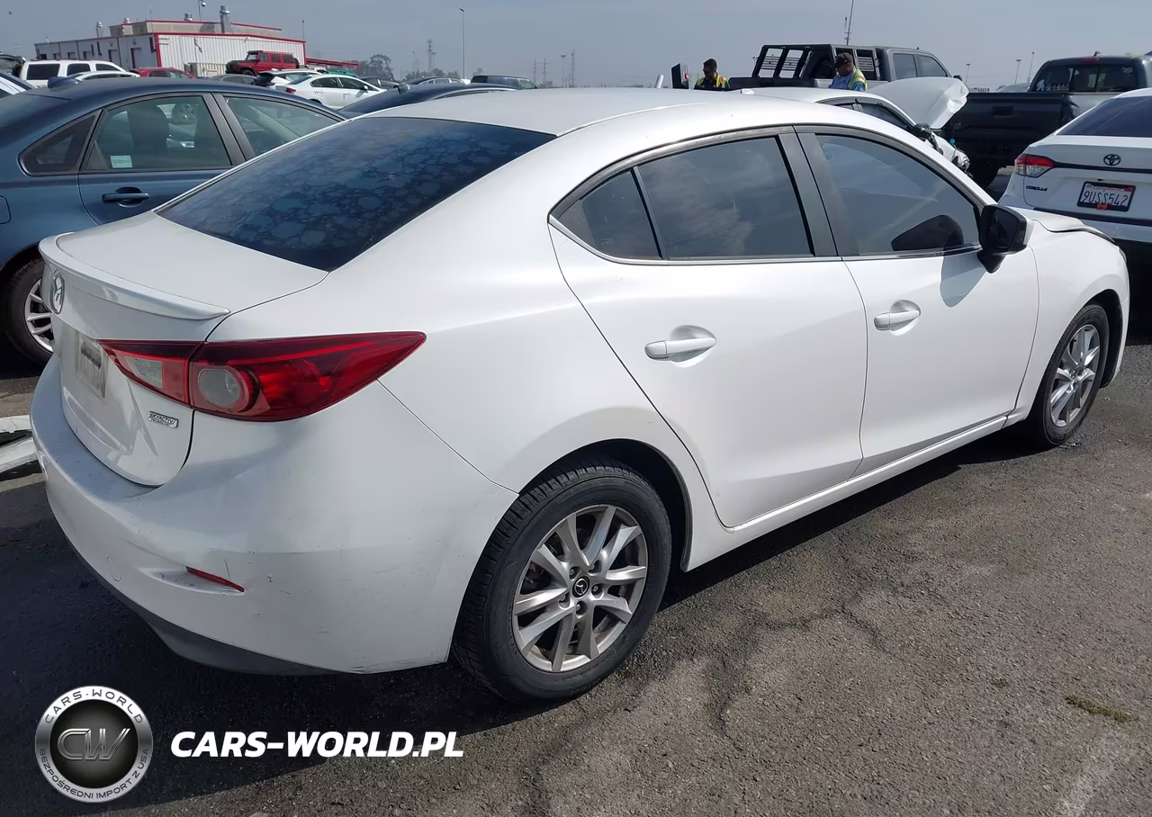 2016 Mazda Mazda3 I Sport VIN:3MZBM1U72GM254159 - 4