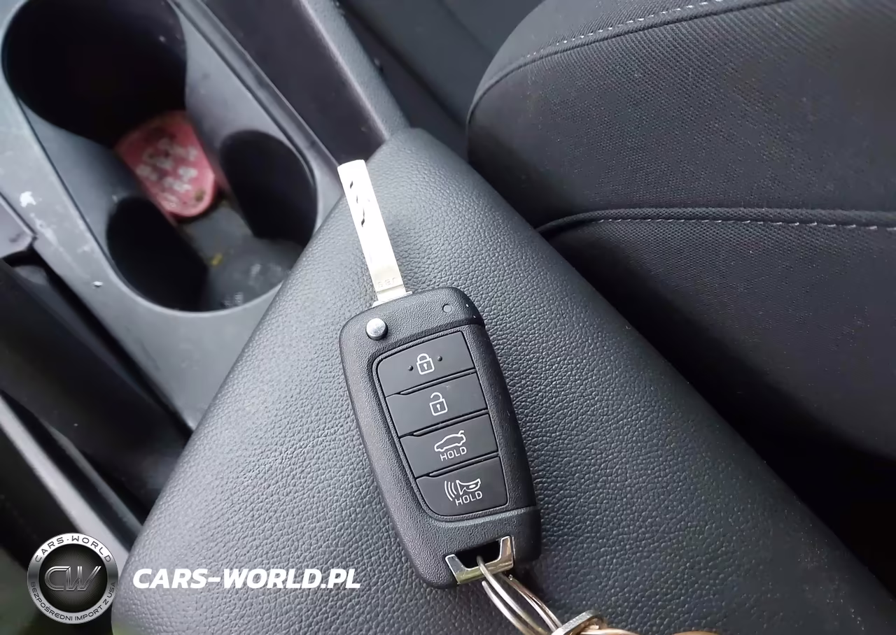 2025 Hyundai Elantra Se VIN:KMHLL4DG7SU076051 - 11