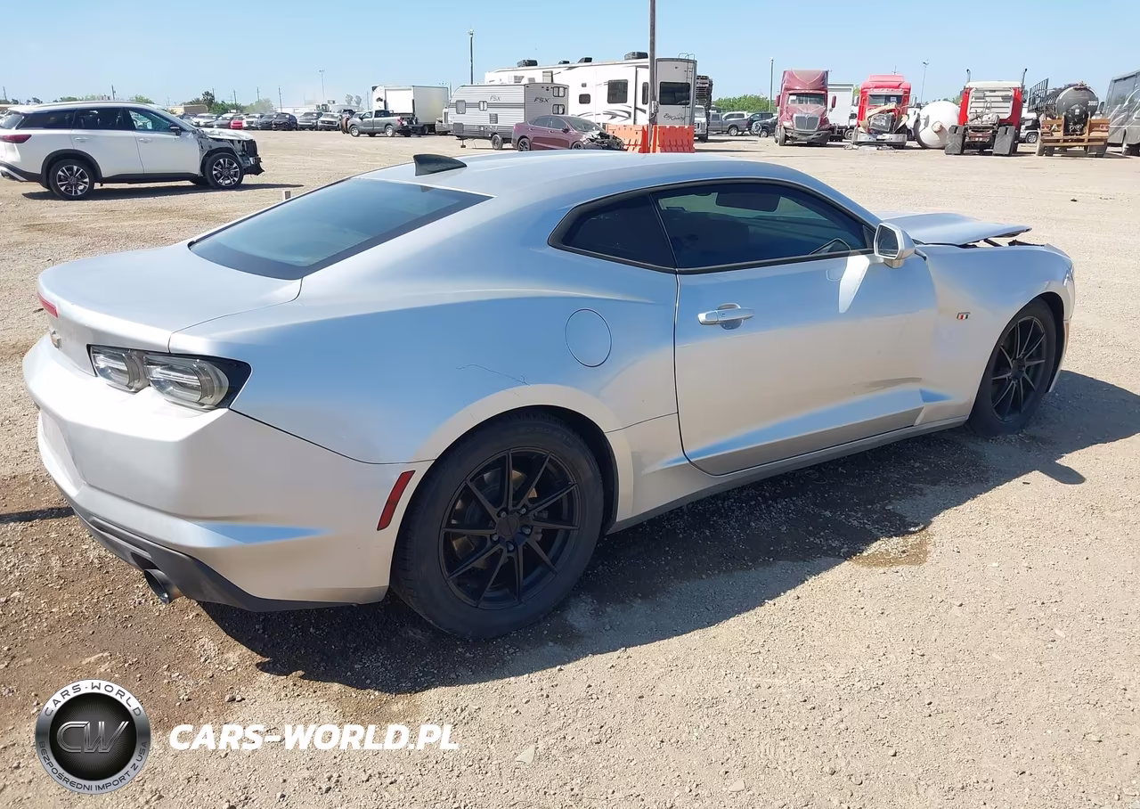 2019 Chevrolet Camaro 1Lt VIN:1G1FB1RSXK0128501 - 4