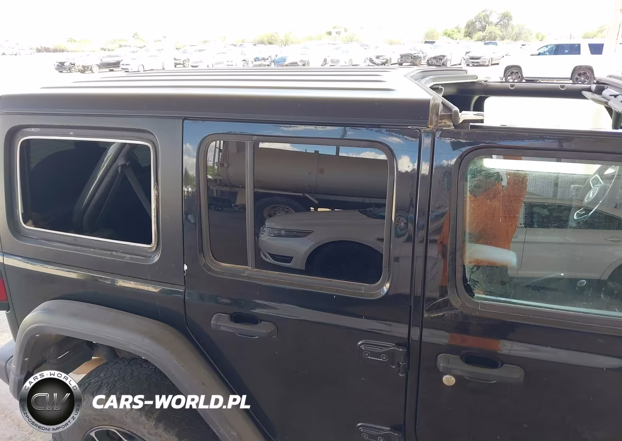 2023 Jeep Wrangler 4-Door Rubicon 4X4 VIN:1C4HJXFN9PW693170 - 6