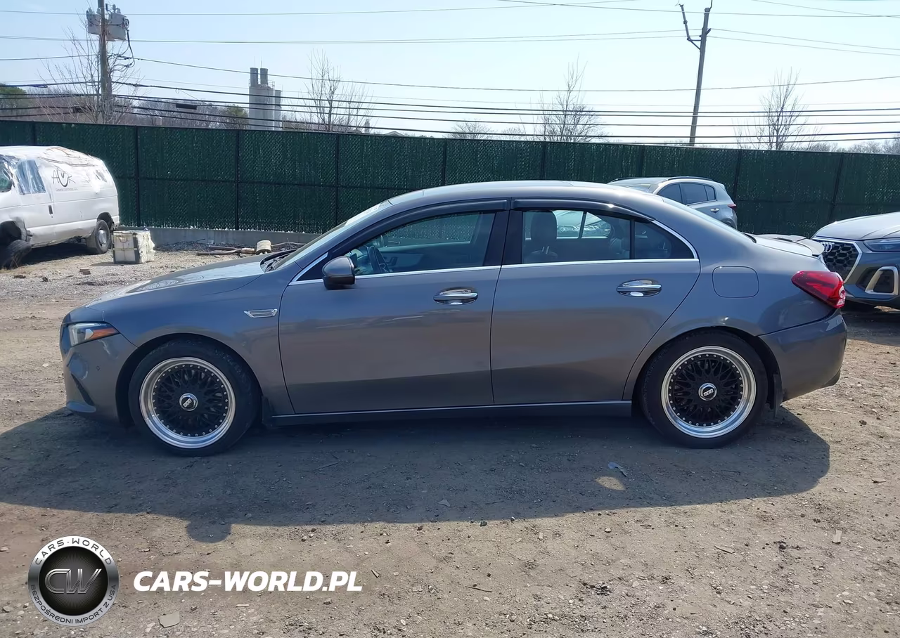 2020 Mercedes-Benz A 220 4Matic VIN:W1K3G4FB0LW043740 - 14