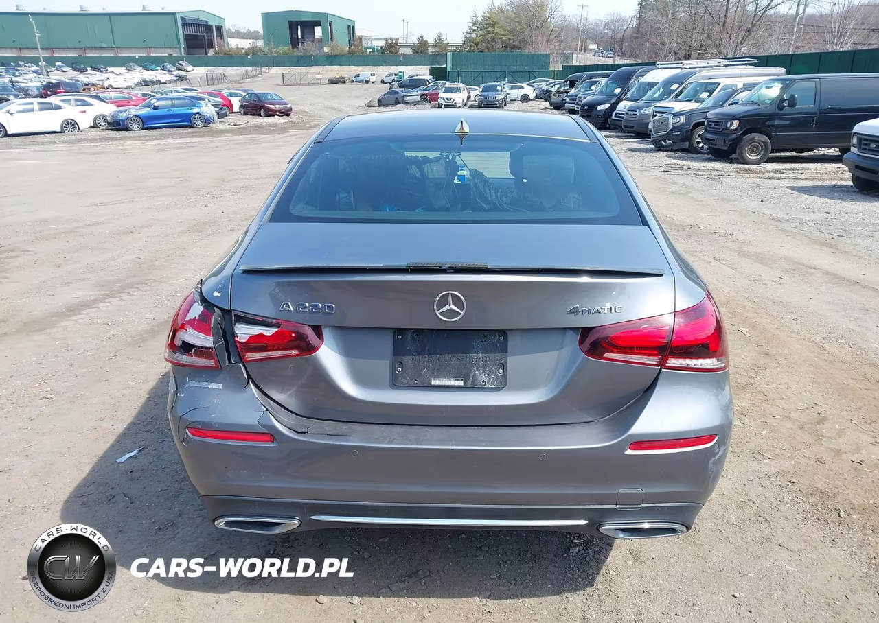 2020 Mercedes-Benz A 220 4Matic VIN:W1K3G4FB0LW043740 - 16