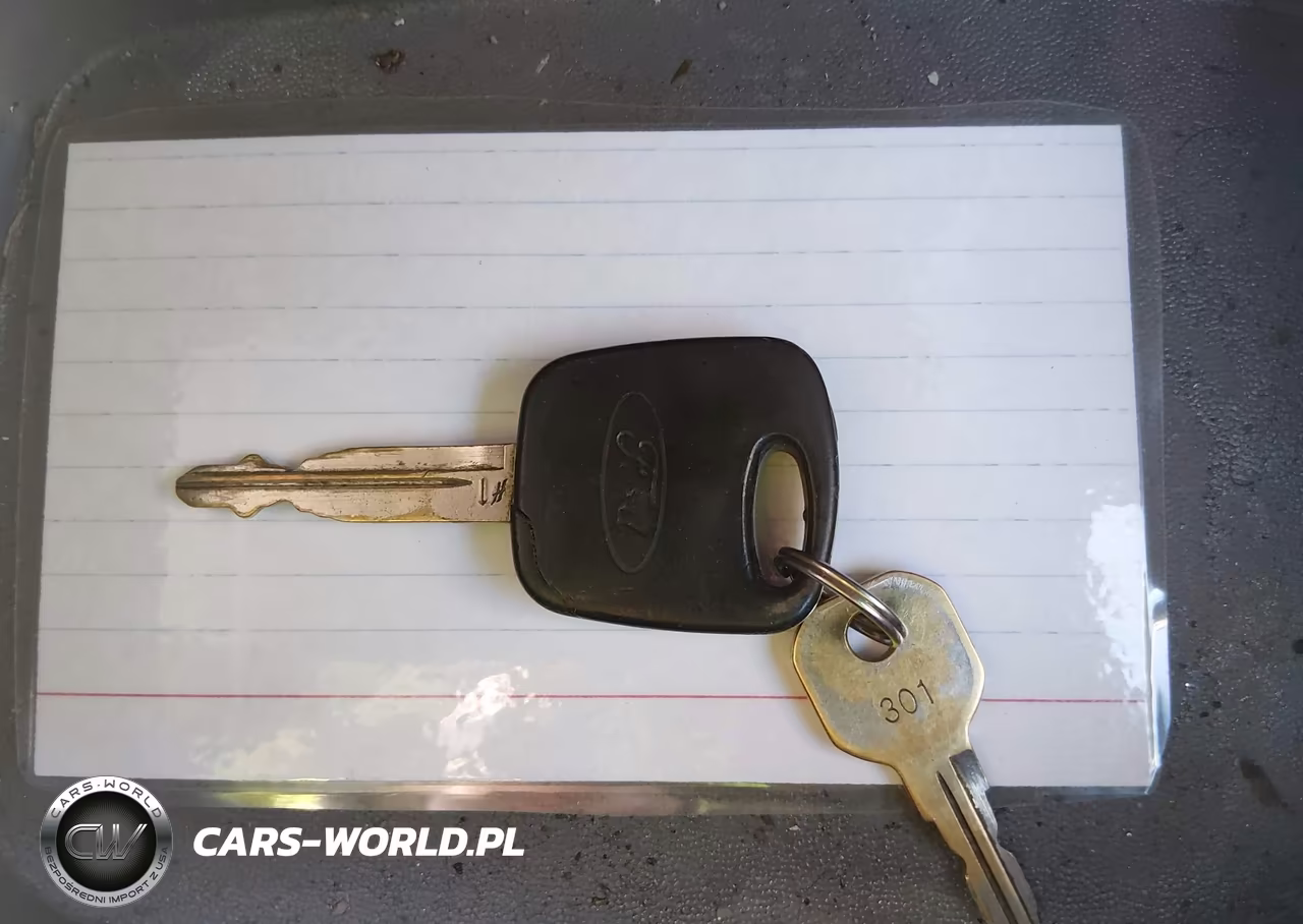 2001 Ford Escape Xls VIN:1FMYU01111KA48512 - 11