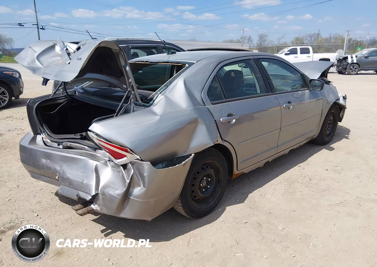 2009 Ford Fusion Se VIN:3FAHP07ZX9R207565 - 4
