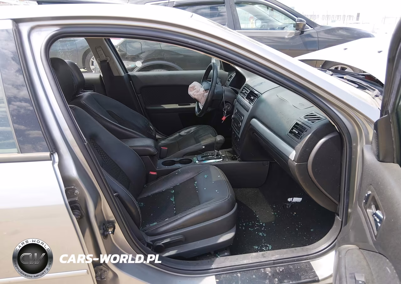 2009 Ford Fusion Se VIN:3FAHP07ZX9R207565 - 5
