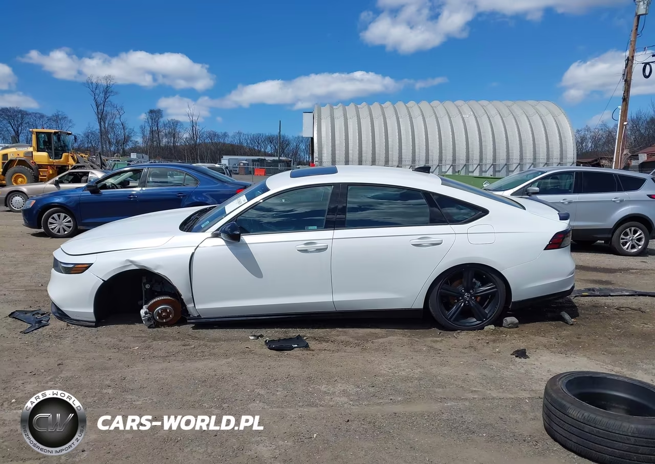 2025 Honda Accord Hybrid Sport-L VIN:1HGCY2F79SA080113 - 15
